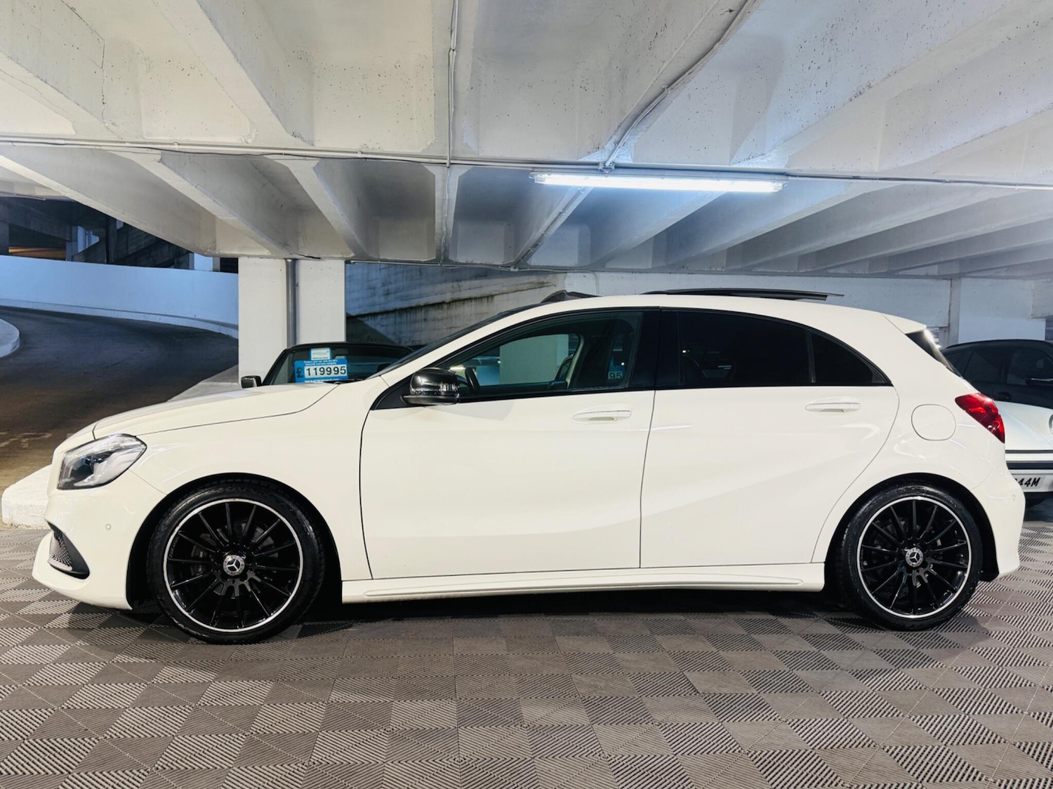 Used Mercedes-Benz A-Class 2018 for sale - 76832722: Photo 2
