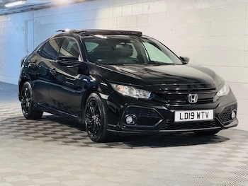 Used Honda Civic 2019 for sale - 75609675: Photo