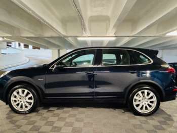 Used Porsche Cayenne 2015 for sale - 74255580: Photo