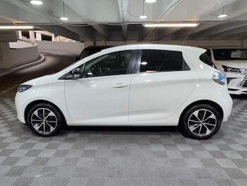 Used Renault Zoe 2017 for sale - 79552888: Photo