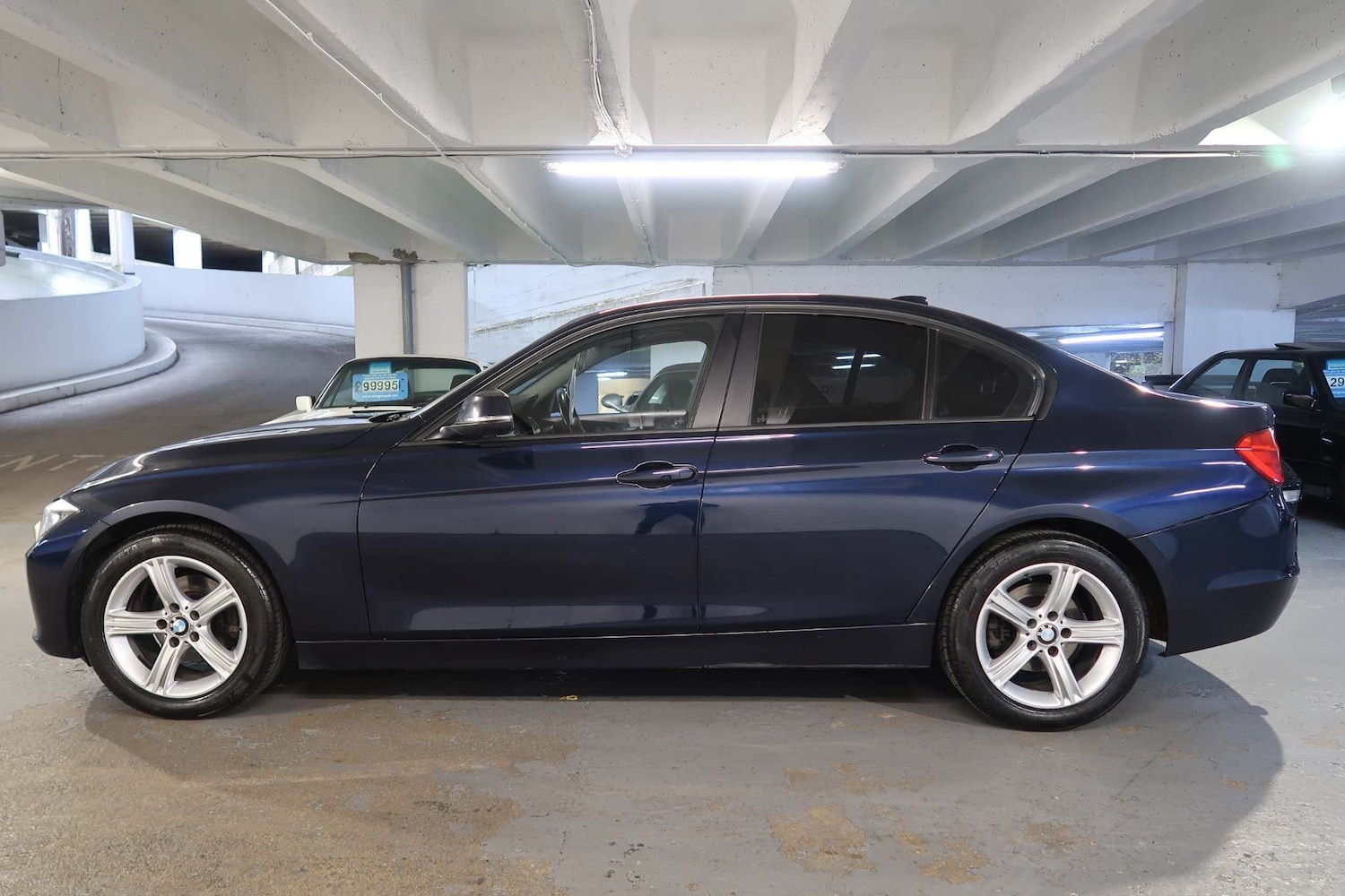 Used BMW 3 Series 2012 for sale - 76988085: Photo 2