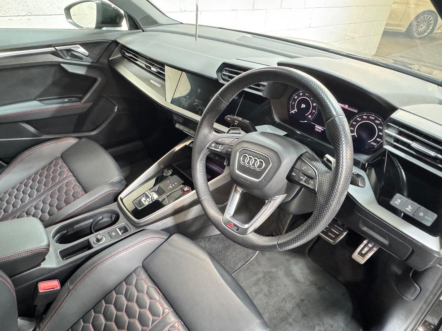 Used Audi RS3 2025 for sale - 78147876: Photo 10