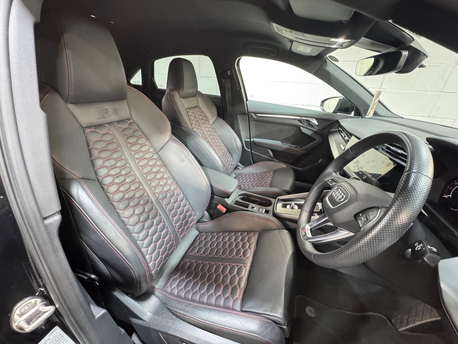 Used Audi RS3 2025 for sale - 78147876: Photo 9