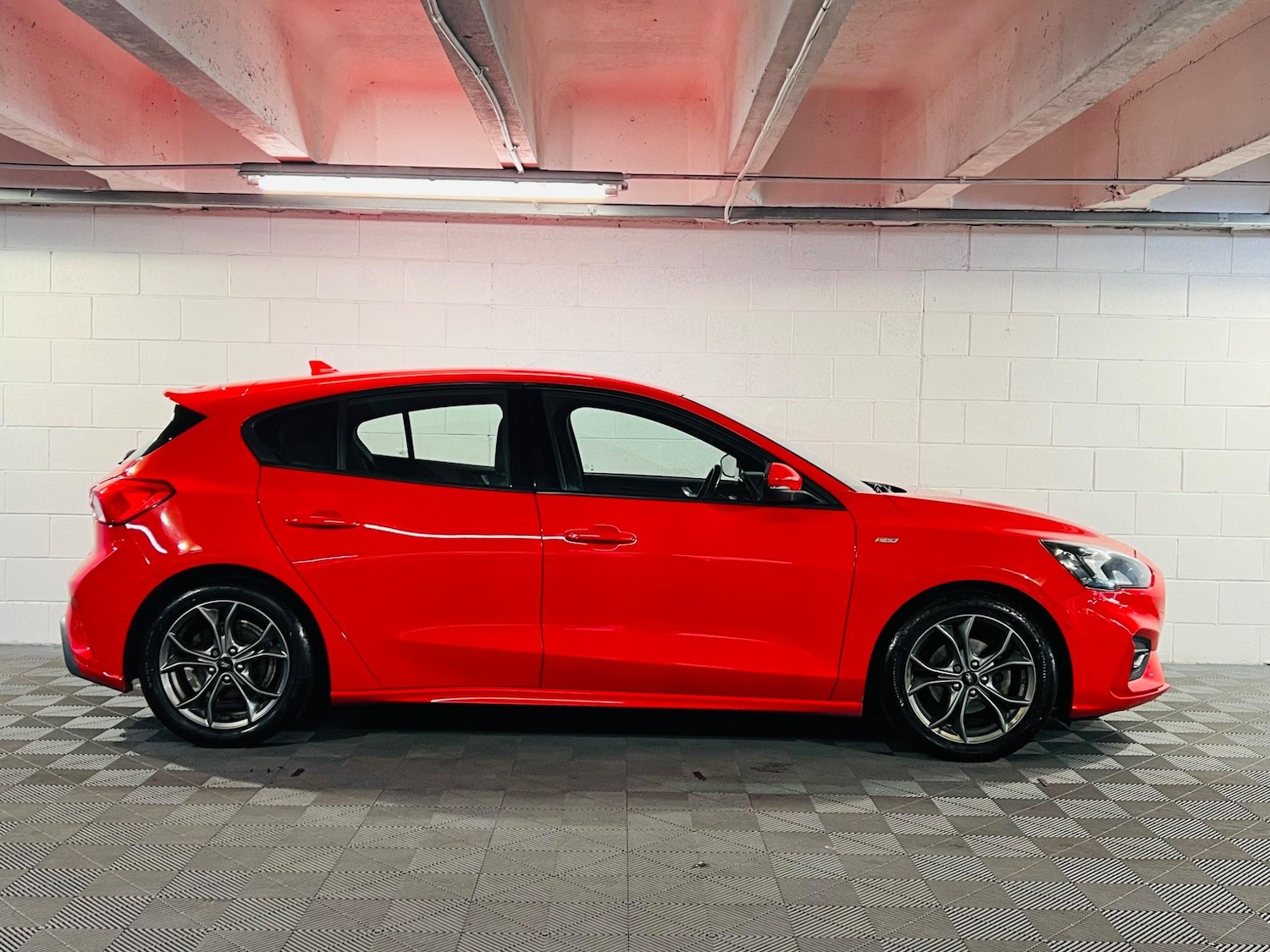 Used Ford Focus 2020 for sale - 76993408: Photo 5