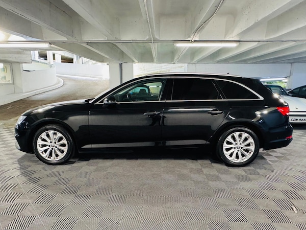 Used Audi A4 Avant 2019 for sale - 75696764: Photo 2