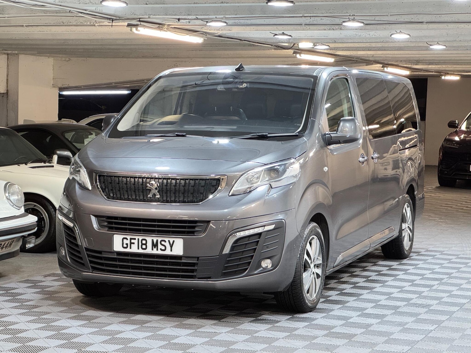 Used Peugeot Traveller 2018 for sale - 77523857: Photo 5