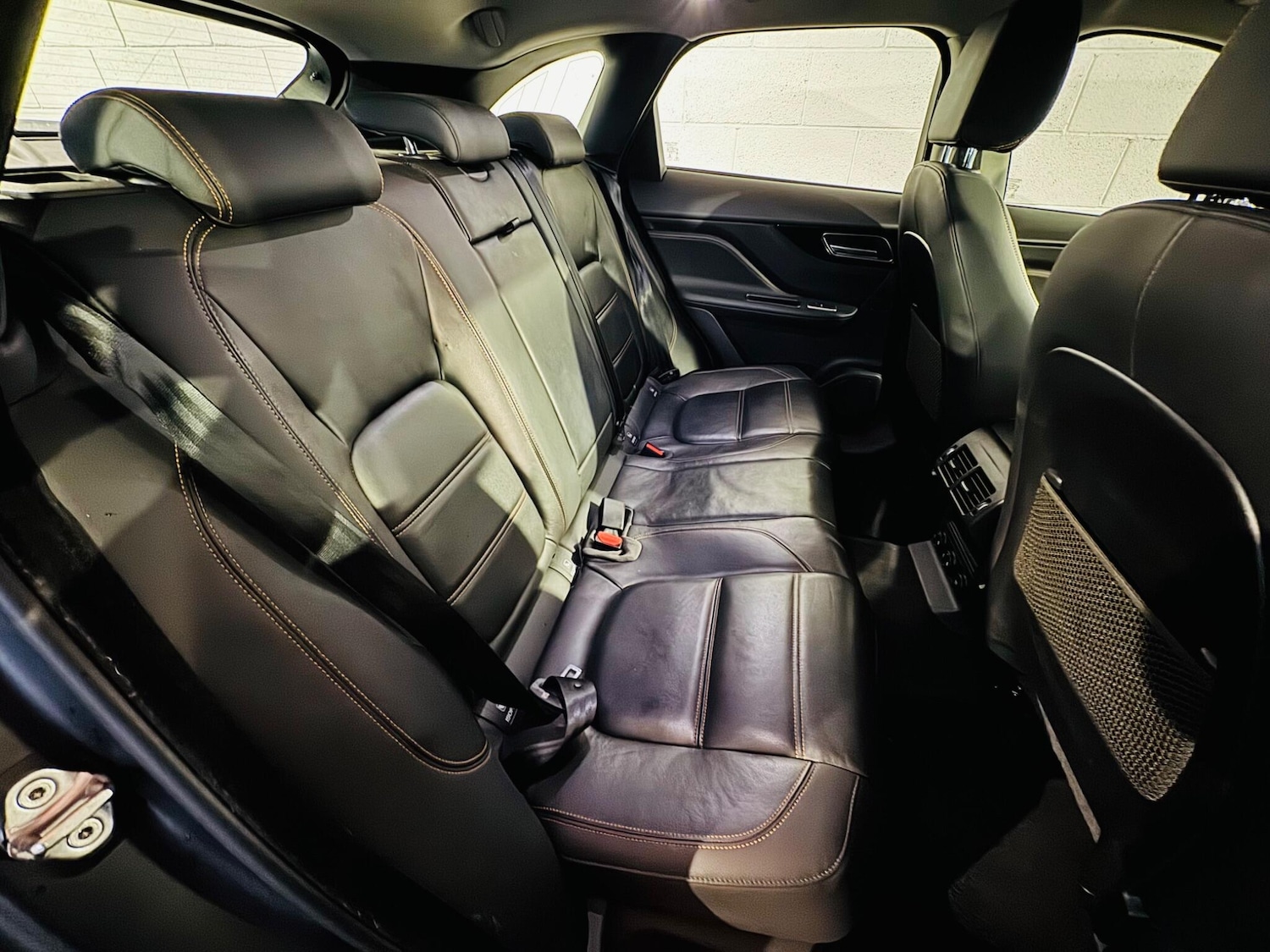 Used Jaguar F-Pace 2018 for sale - 76987713: Photo 11