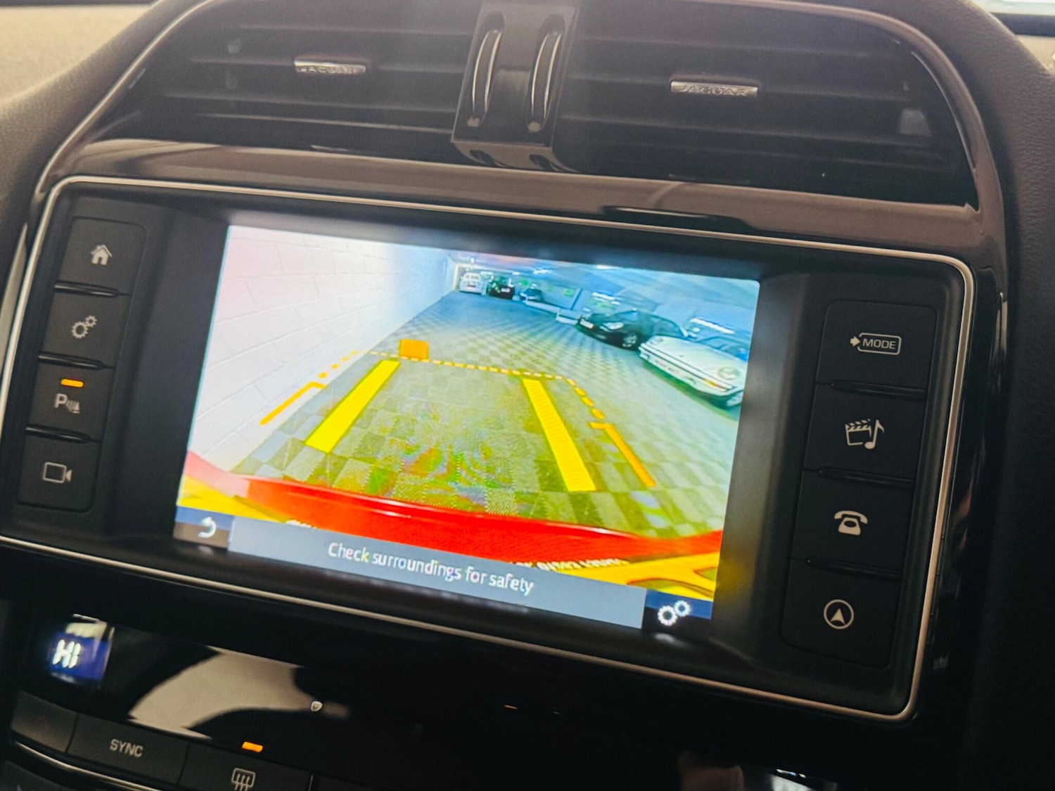 Used Jaguar F-Pace 2018 for sale - 76987713: Photo 13