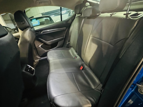 Used Skoda Octavia 2020 for sale - 75588696: Photo 11