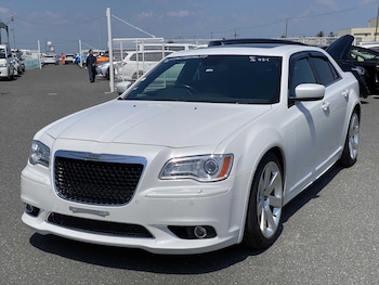 Used Chrysler 300C 2013 for sale - 79471869: Photo