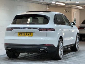 Used Porsche Cayenne 2019 for sale - 79192015: Photo