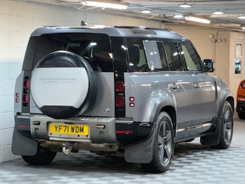 Used Land Rover Defender 2022 for sale - 78809453: Photo