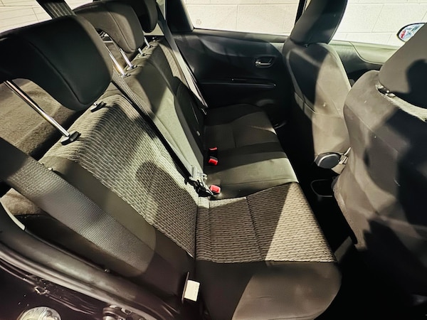 Used Toyota Yaris 2014 for sale - 74564208: Photo 11
