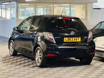 Used Toyota Yaris 2014 for sale - 74564208: Photo