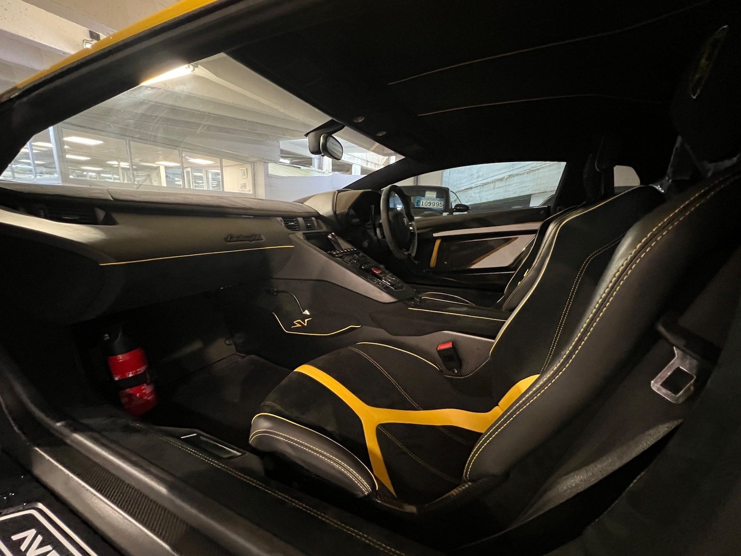 Used Lamborghini Aventador 2016 for sale - 76990571: Photo 11