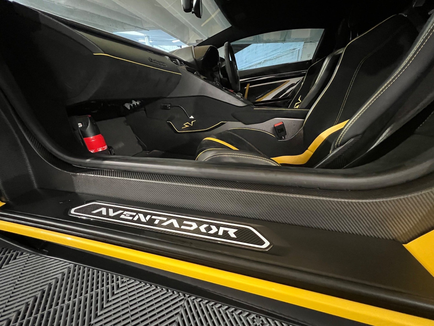 Used Lamborghini Aventador 2016 for sale - 76990571: Photo 13