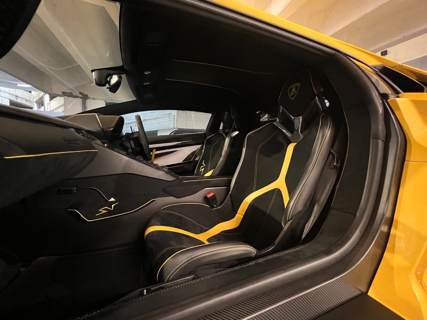 Used Lamborghini Aventador 2016 for sale - 76990571: Photo 9