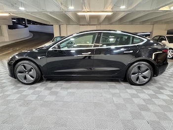 Used Tesla Model 3 2019 for sale - 77549349: Photo