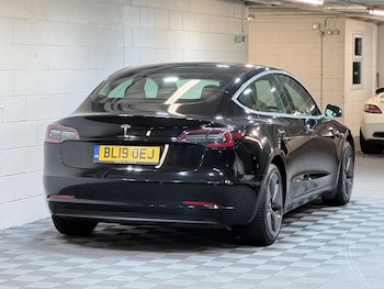 Used Tesla Model 3 2019 for sale - 77549349: Photo