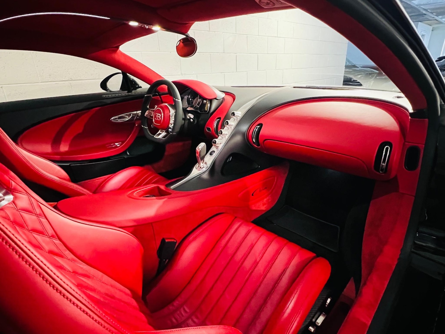 Used Bugatti Chiron for sale - 76476419: Photo 12