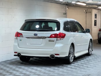 Used Subaru Legacy 2010 for sale - 79475431: Photo
