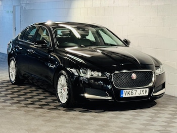 Used Jaguar XF 2017 for sale - 76994398: Photo