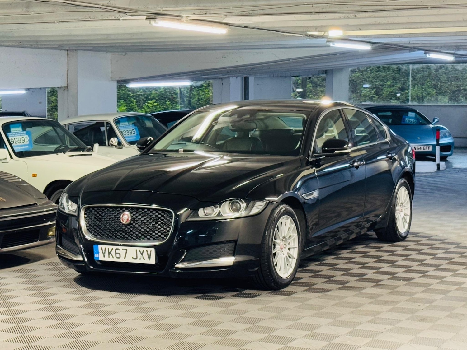 Used Jaguar XF 2017 for sale - 76994398: Photo 6