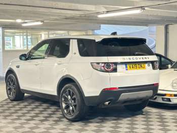 Used Land Rover Discovery Sport 2019 for sale - 74687157: Photo