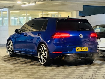 Used Volkswagen Golf 2018 for sale - 76991962: Photo