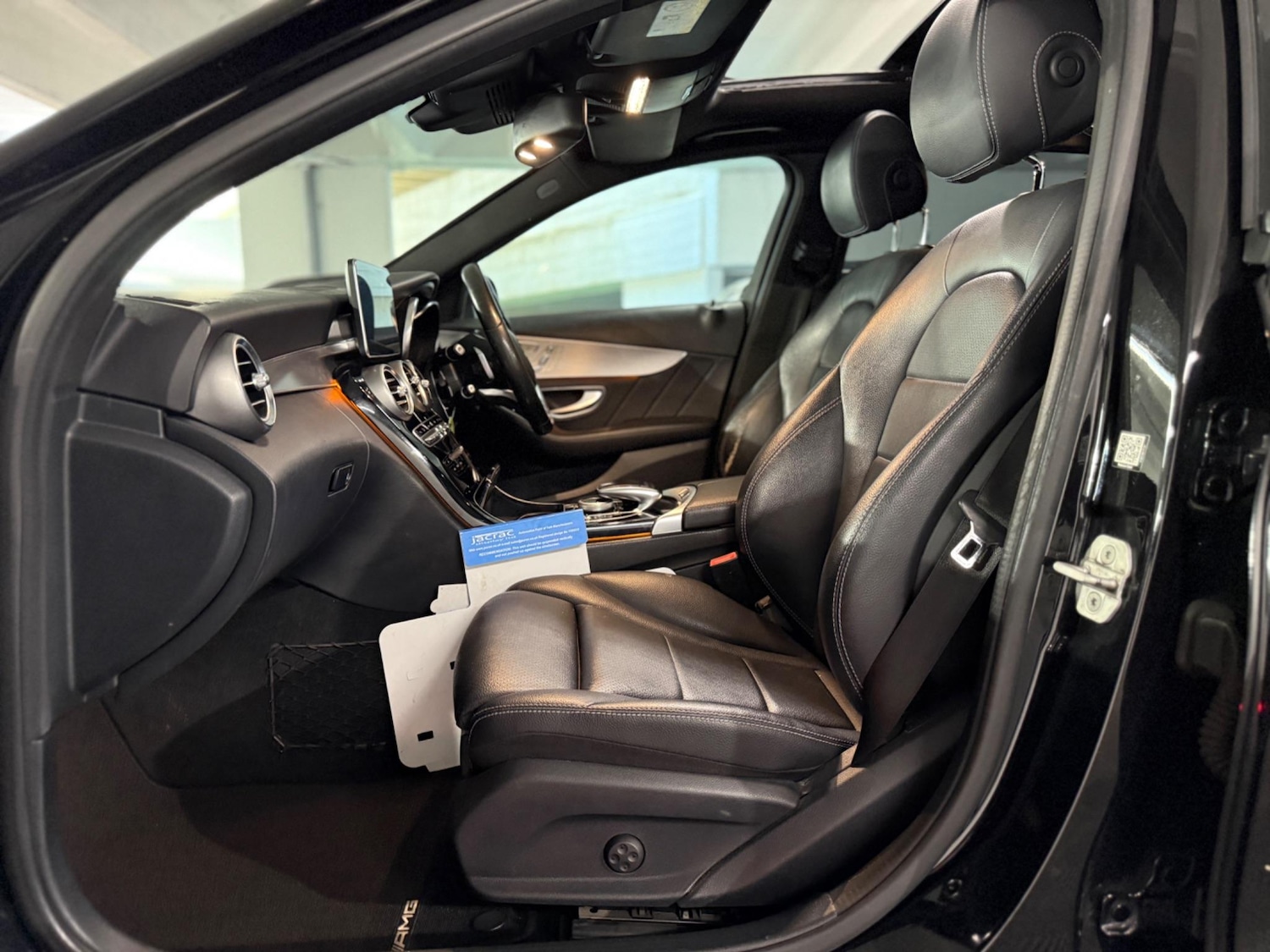 Used Mercedes-Benz C Class 2014 for sale - 76993922: Photo 10