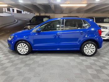 Used Volkswagen Polo 2013 for sale - 79475272: Photo