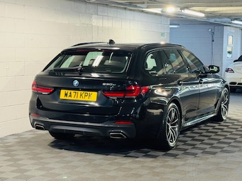 Used BMW 5 Series 2021 for sale - 76993524: Photo