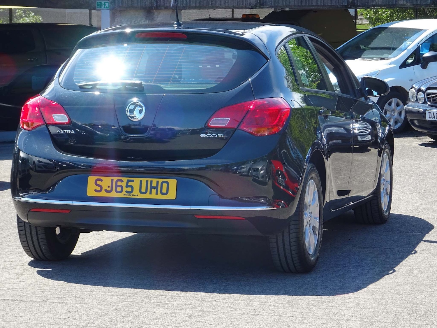 Used Vauxhall Astra 2015 for sale - 76988081: Photo 4