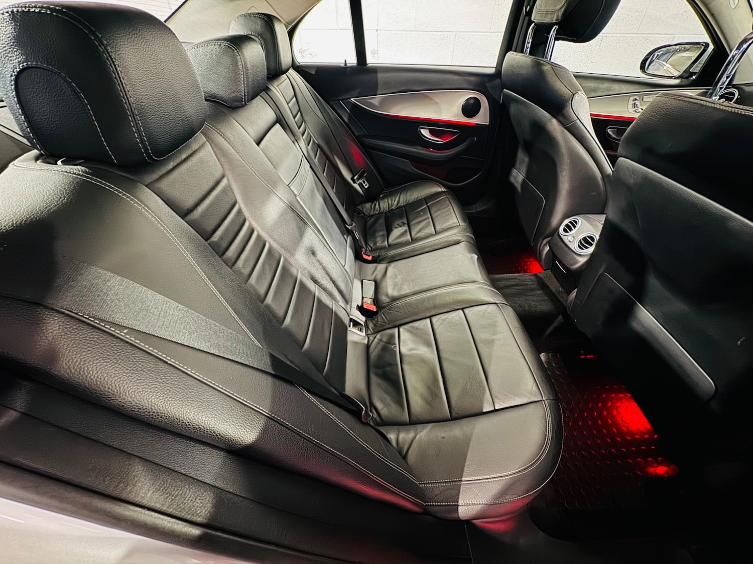 Used Mercedes-Benz E Class 2018 for sale - 76991166: Photo 11