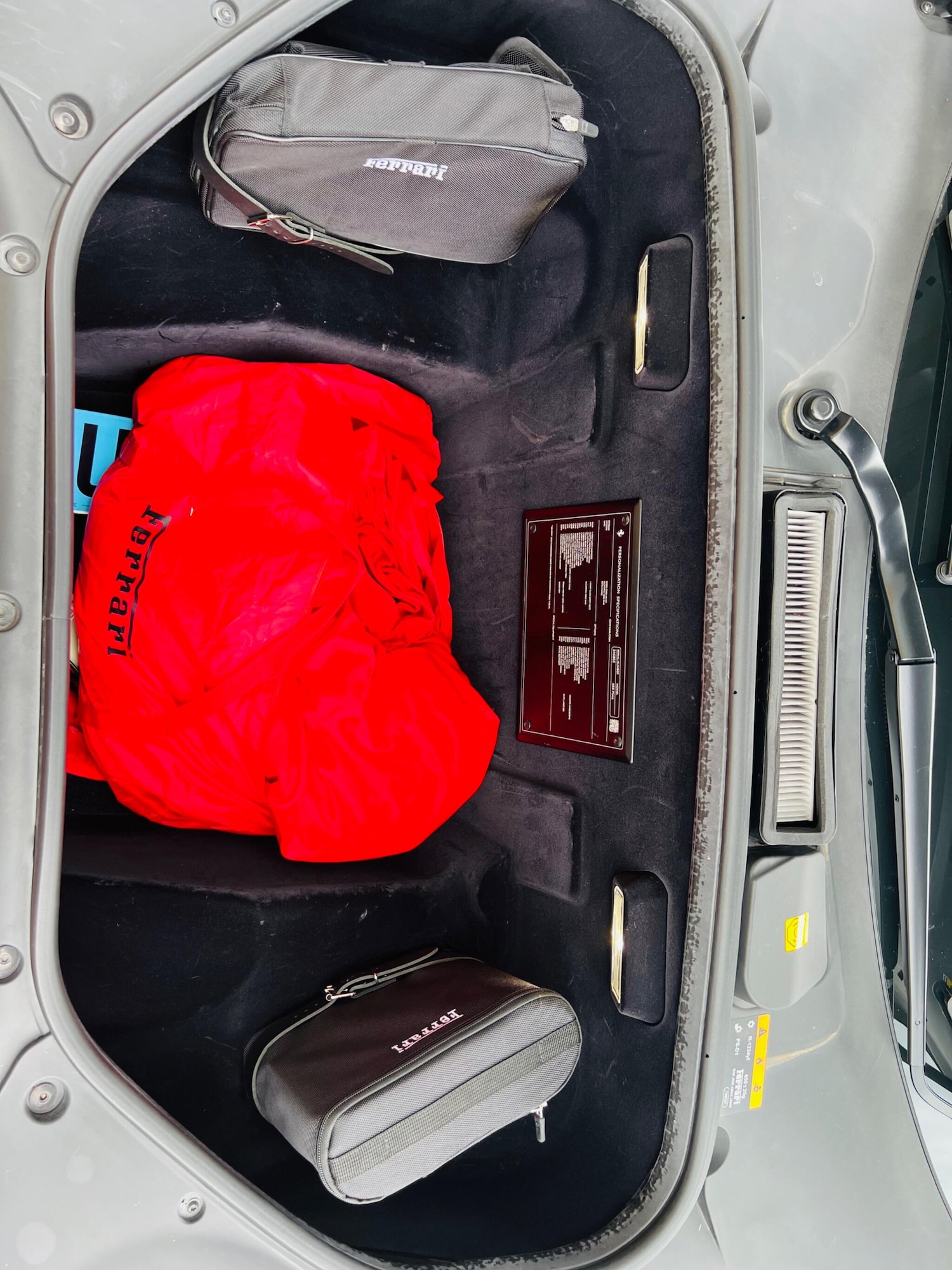 Used Ferrari 488 2019 for sale - 76988931: Photo 24