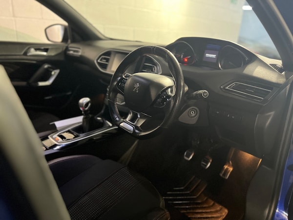 Used Peugeot 308 2017 for sale - 74809761: Photo 8