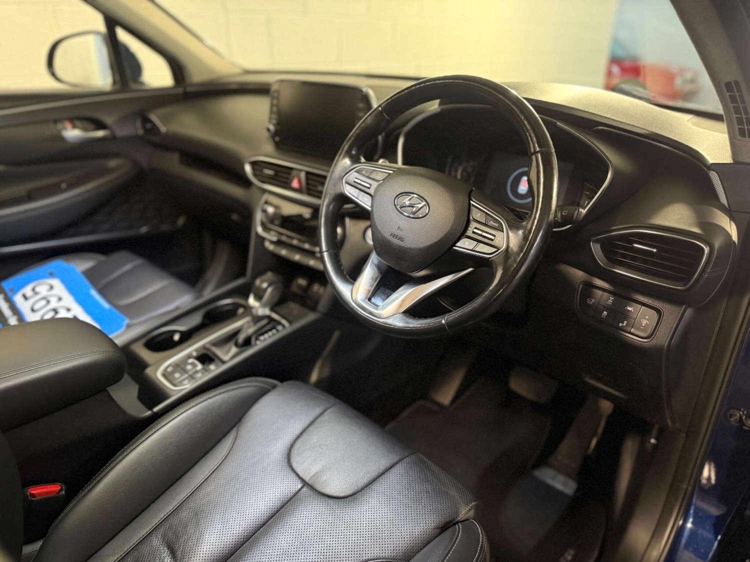 Used Hyundai Santa Fe 2019 for sale - 76987904: Photo 9