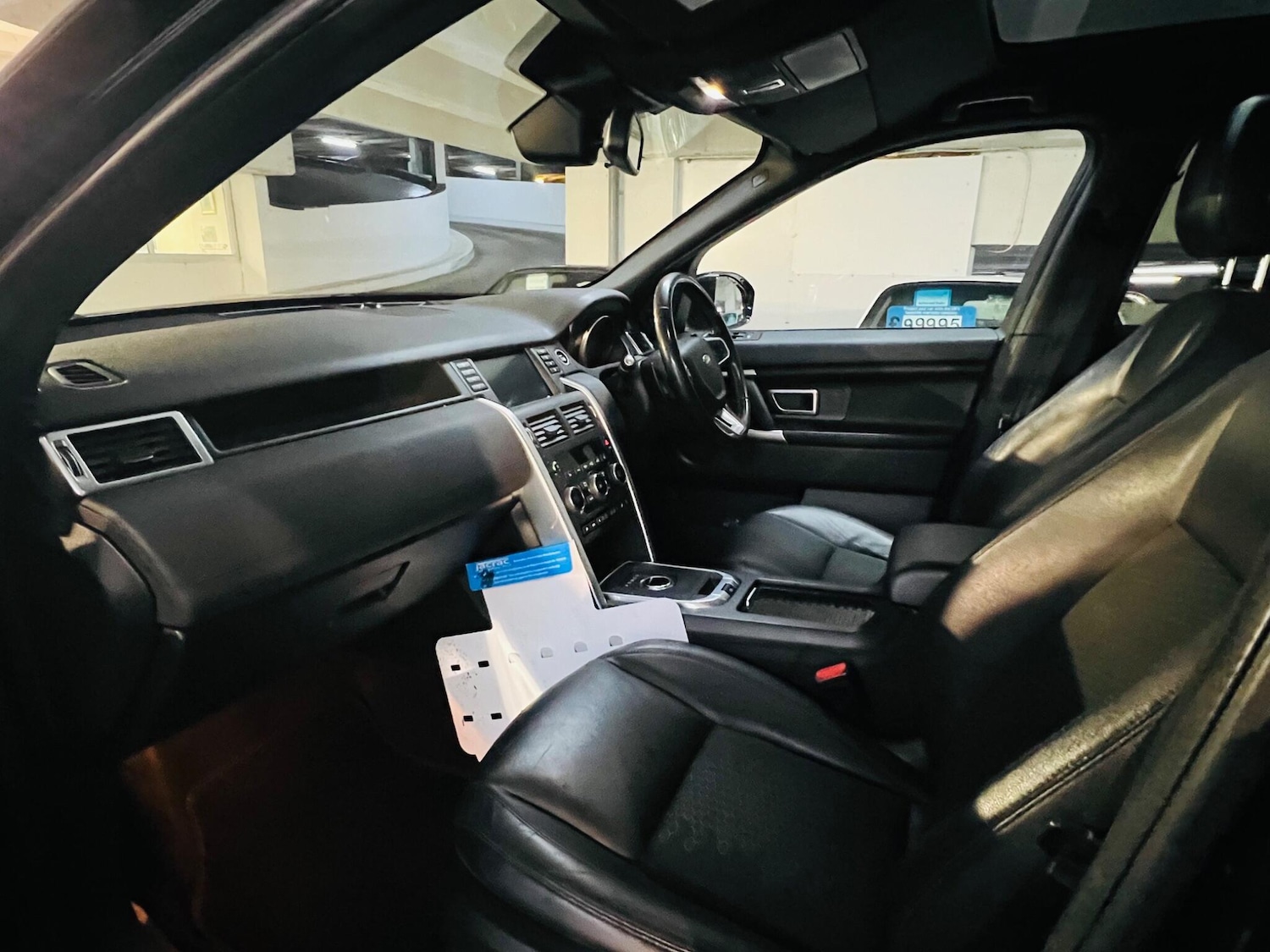 Used Land Rover Discovery Sport 2018 for sale - 76952899: Photo 10