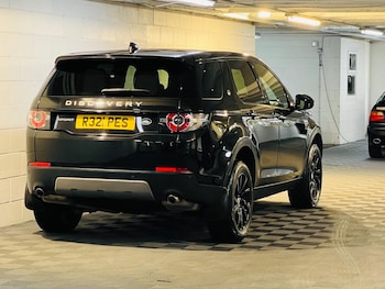 Used Land Rover Discovery Sport 2018 for sale - 76952899: Photo