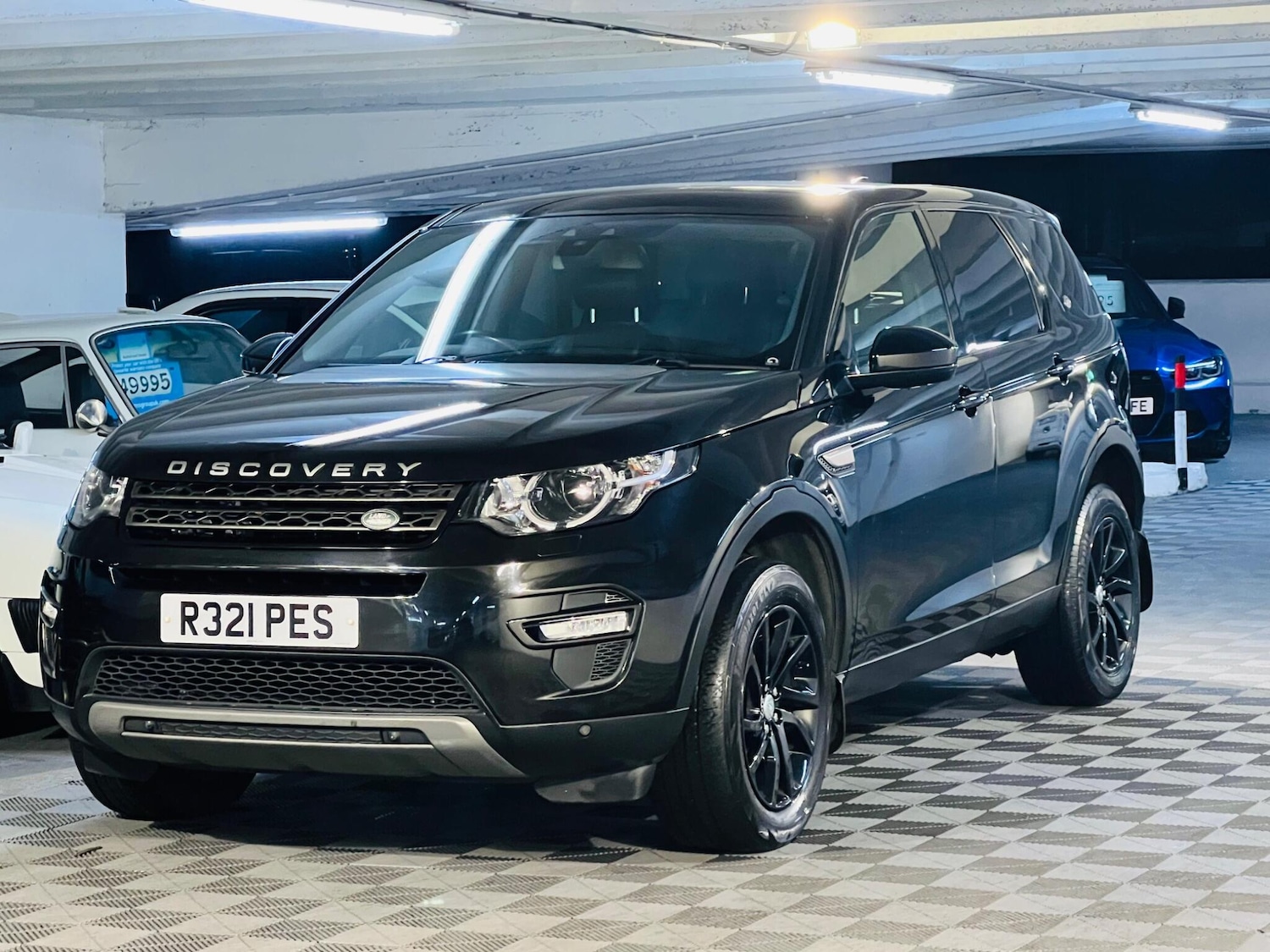 Used Land Rover Discovery Sport 2018 for sale - 76952899: Photo 6