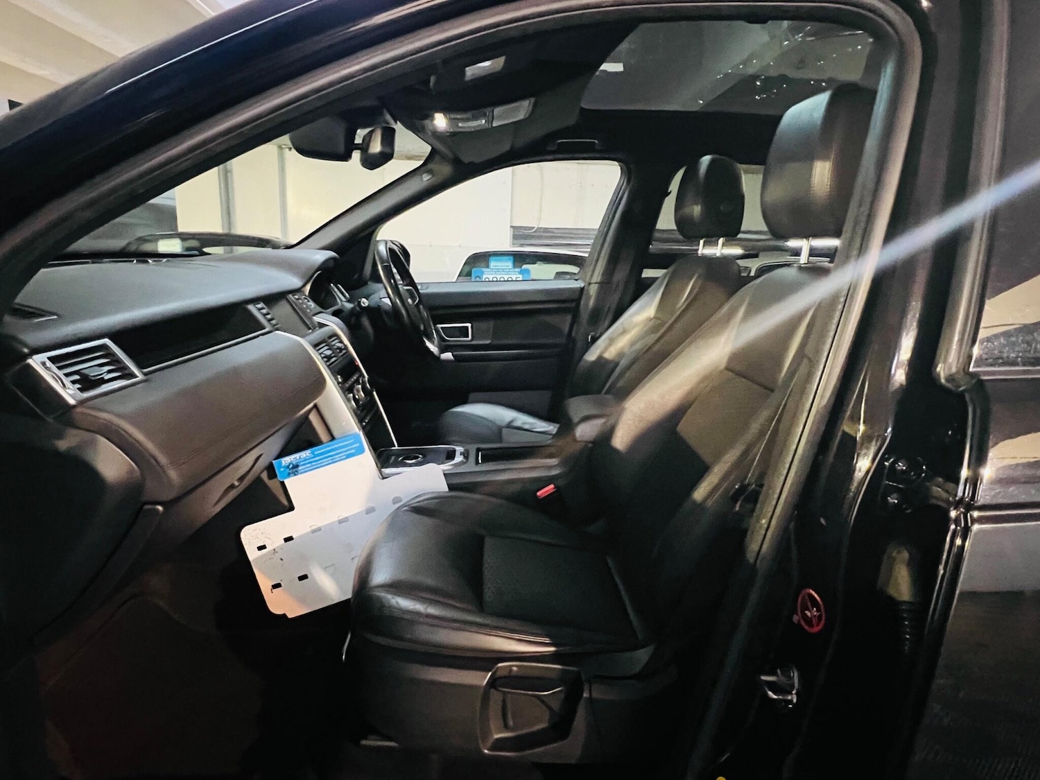 Used Land Rover Discovery Sport 2018 for sale - 76952899: Photo 9