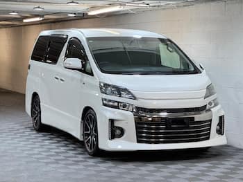 Used Toyota Vellfire 2013 for sale - 79471883: Photo