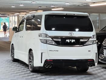 Used Toyota Vellfire 2013 for sale - 79471883: Photo