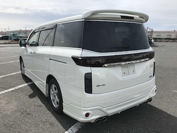 Used Nissan Elgrand 2013 for sale - 78822009: Photo
