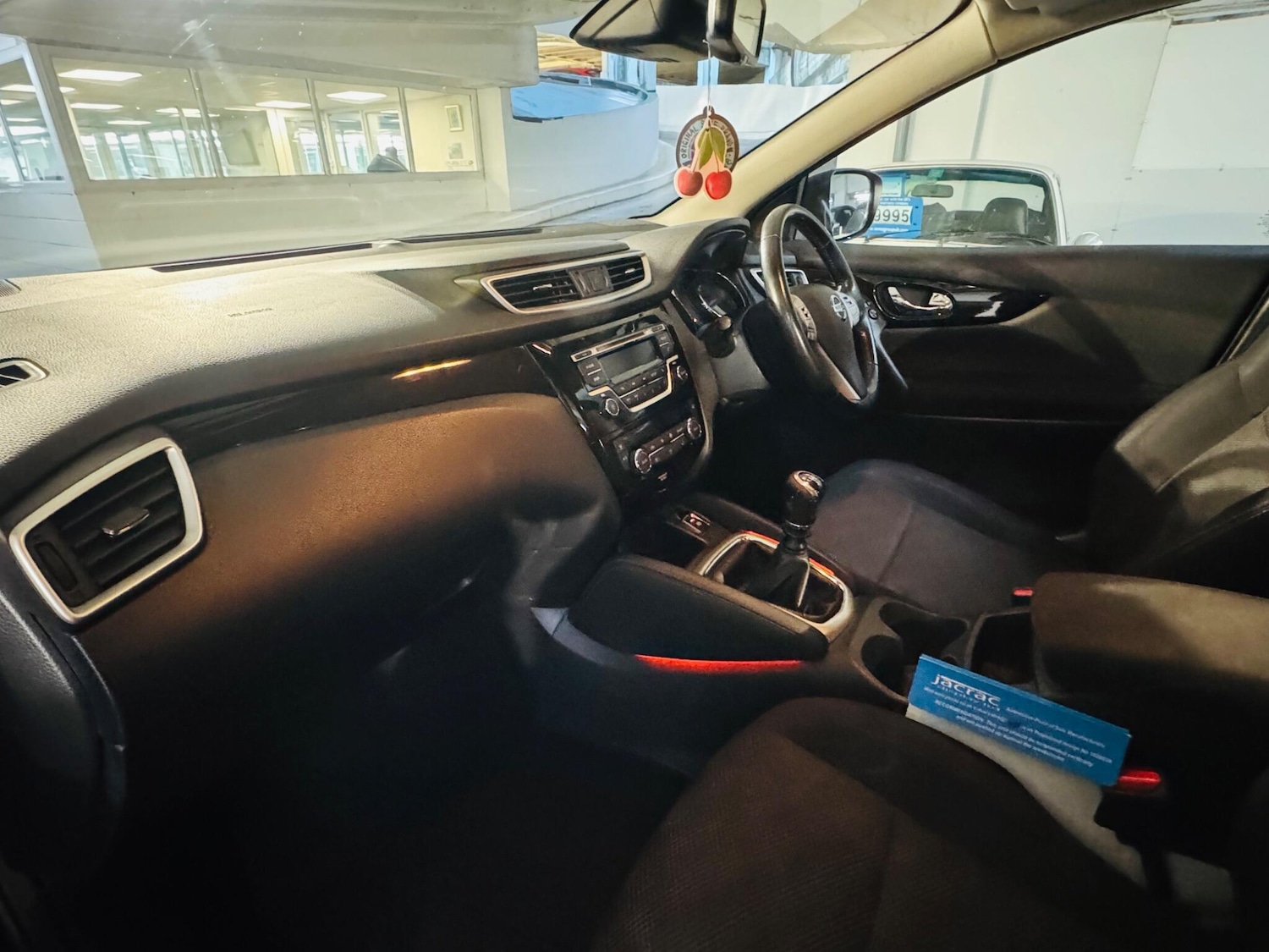 Used Nissan Qashqai 2016 for sale - 77131026: Photo 10