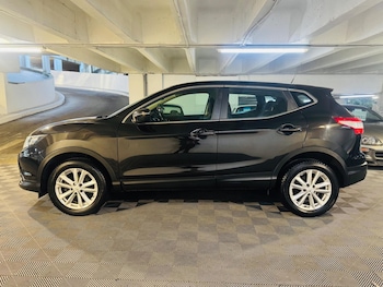 Used Nissan Qashqai 2016 for sale - 77131026: Photo