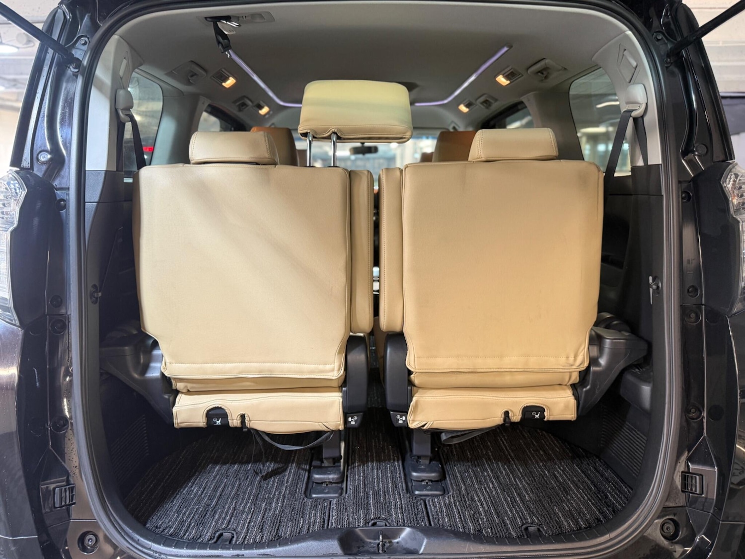 Used Toyota Vellfire for sale - 77345188: Photo 20