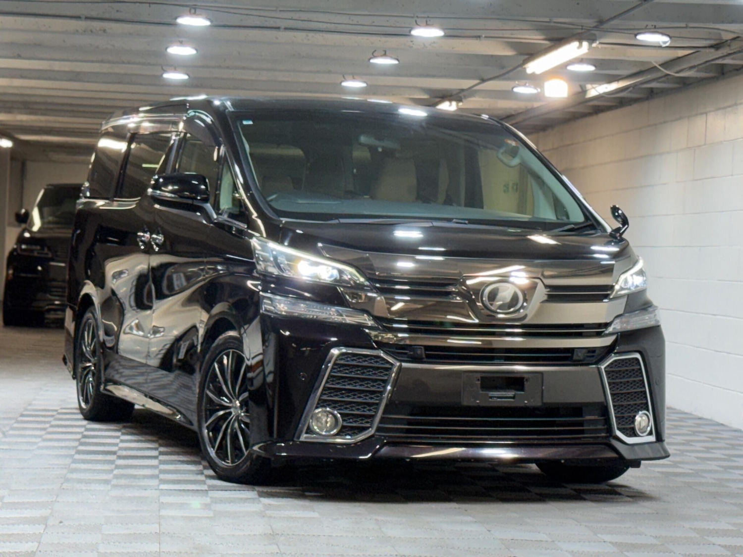 Used Toyota Vellfire for sale - 77345188: Photo 21