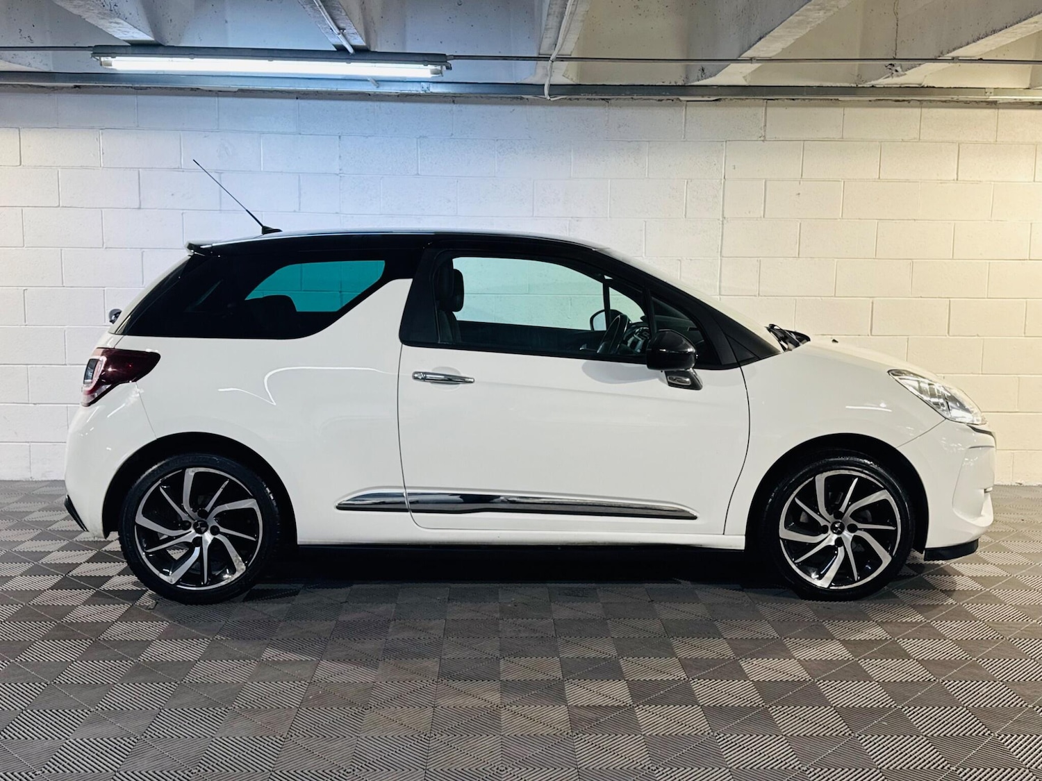 Used DS Automobiles DS 3 2018 for sale - 77066838: Photo 5