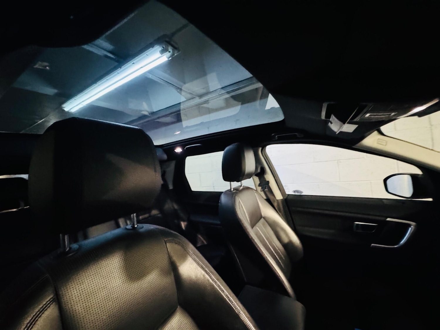 Used Land Rover Discovery Sport 2015 for sale - 77066723: Photo 13